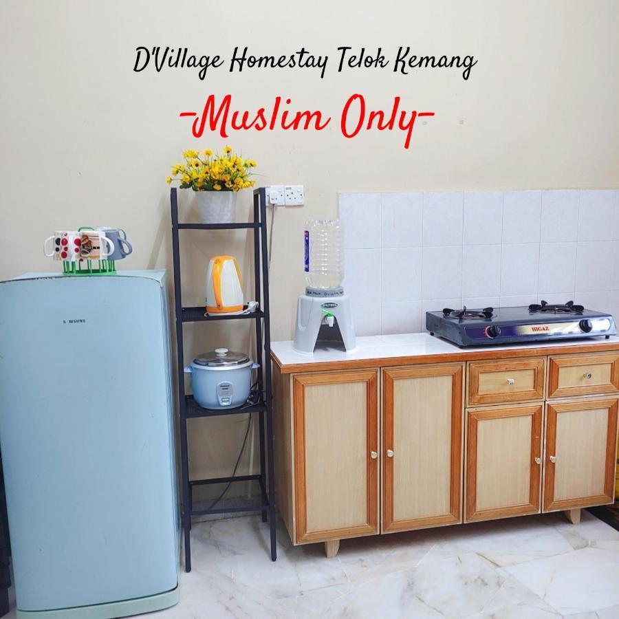 Dvillage Homestay Telok Kemang Port Dickson Porto Dickson Exterior foto